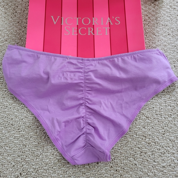 Victoria's Secret Black and Purple Bottoms with Stretchy Comfort - Picture 5 of 7